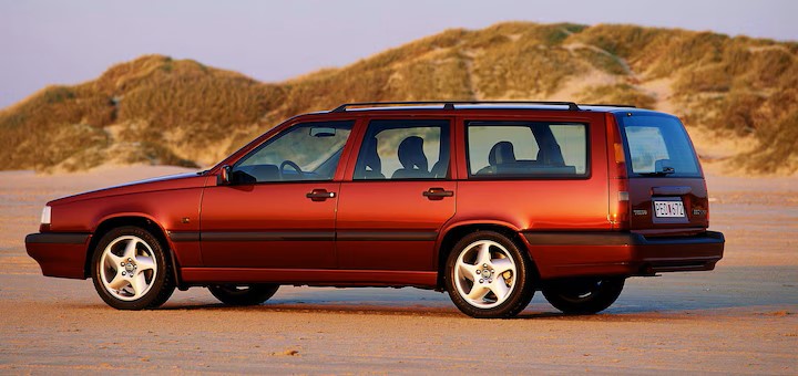 volvo 850 estate large automobile volvo 850 estate